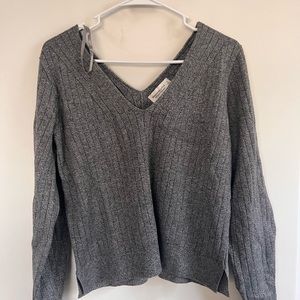 Abercrombie gray sweater size small